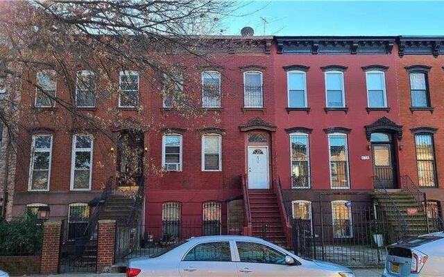 672 Prospect Pl, Brooklyn, NY 11216