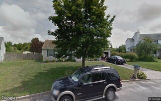 68 Meadow Ct, Manorville, NY 11949