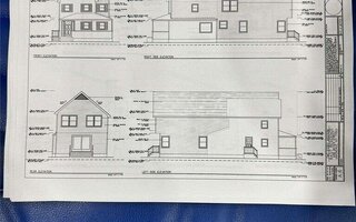 688 Beck St, Uniondale, NY 11553