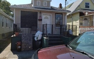 69-39 Elizabeth Ave, Arverne, NY 11692
