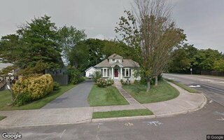 69 Community Rd, Bay Shore, NY 11706