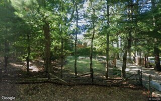 69 Sycamore Dr, East Hampton, NY 11937