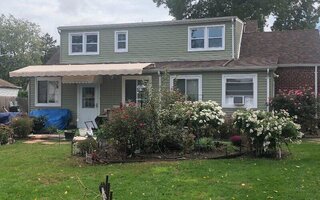 694 Tower Ct, Uniondale, NY 11553