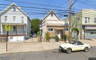 699 Henderson Ave, Staten Island, NY 10310