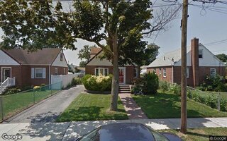 7 Fiske Pl, Hempstead, NY 11550