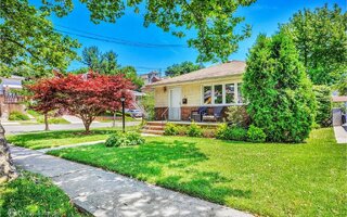 7 Wilson St, Staten Island, NY 10304