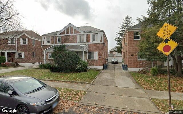 70-40 137th St, Flushing, NY 11367