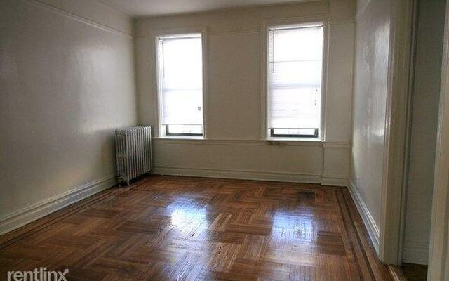 70 Hawthorne St, Brooklyn, NY 11225