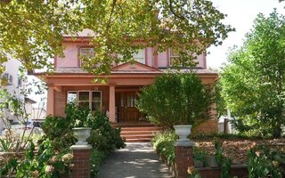 70 Taylor St, Staten Island, NY 10310