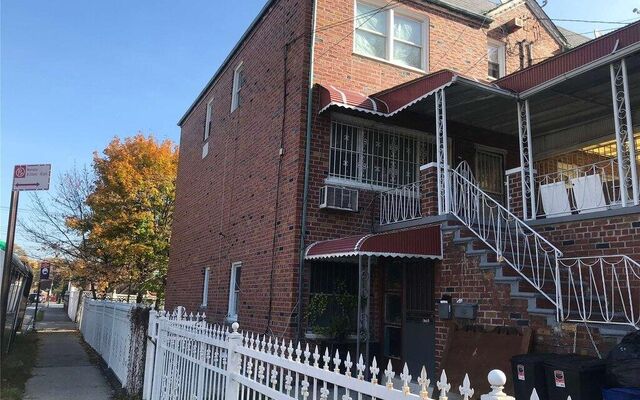 701 E 79th St, Brooklyn, NY 11236 (Porch)