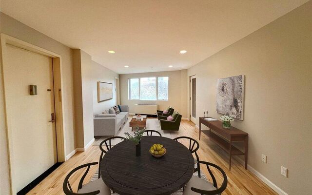 702 Ocean Pkwy #5B, Brooklyn, NY 11230 (Dining Room)