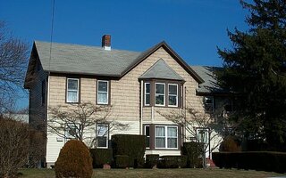 709 Saint Lukes Pl, North Baldwin, NY 11510