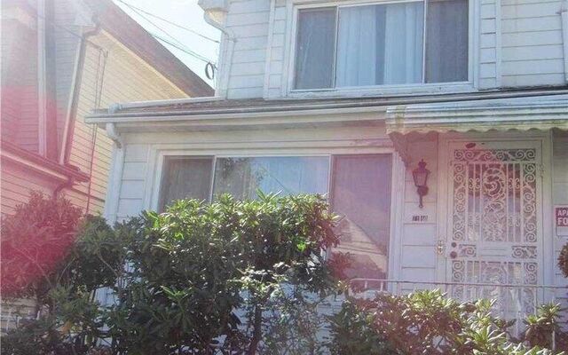 71-40 Manse St, Forest Hills, NY 11375