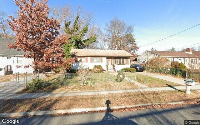 71 Grand Blvd, Wyandanch, NY 11798