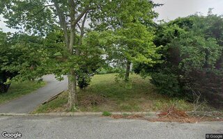 71 Matsunaye Dr, Medford, NY 11763