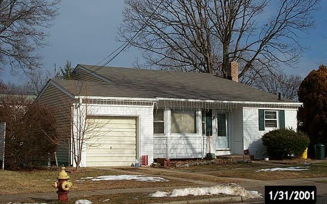 71 Radcliffe Ave, Farmingdale, NY 11735