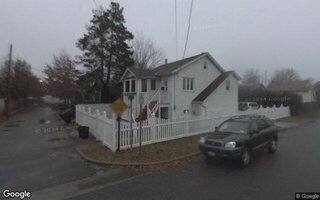 712 Brook Ct, North Baldwin, NY 11510