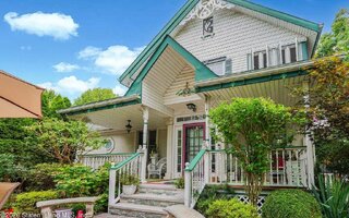 714 Annadale Rd, Staten Island, NY 10312