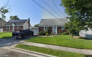 716 N Ascan St, Elmont, NY 11003