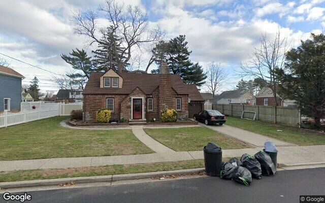 721 Tower Ct, Uniondale, NY 11553