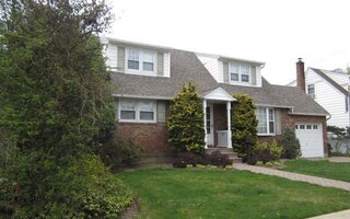 728 Bellmore Rd, North Bellmore, NY 11710