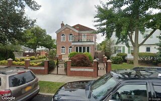73-66 189th St, Fresh Meadows, NY 11366