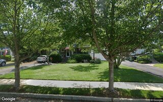 73 Collins Ave, Sayville, NY 11782