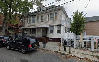 731 N Oak Dr, Bronx, NY 10467