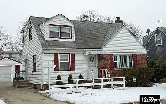 734 Windsor Rd, Uniondale, NY 11553