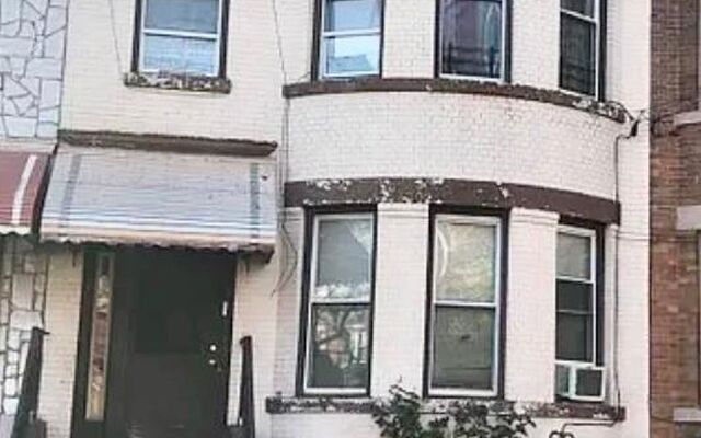 738 New Jersey Ave, Brooklyn, NY 11207 (Porch)