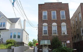 744 E 216th St, Bronx, NY 10467
