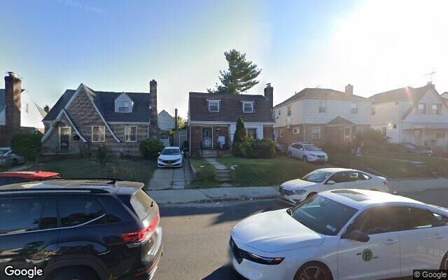 75-15 188th St, Fresh Meadows, NY 11366