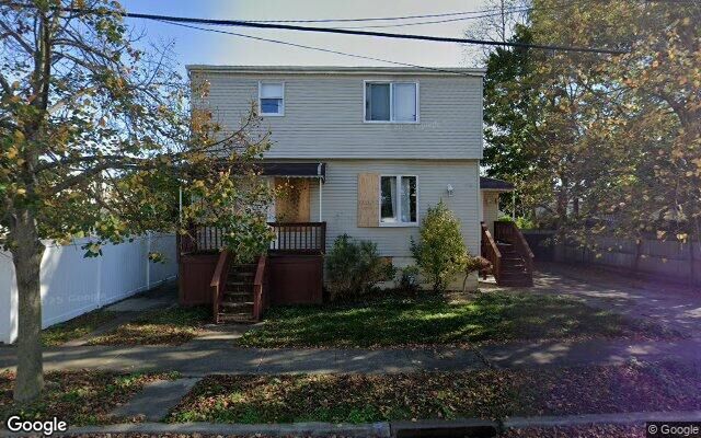 75 2nd Ave, East Rockaway, NY 11518