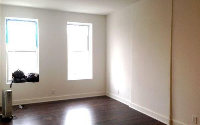 75-37 61st St, Ridgewood, NY 11385