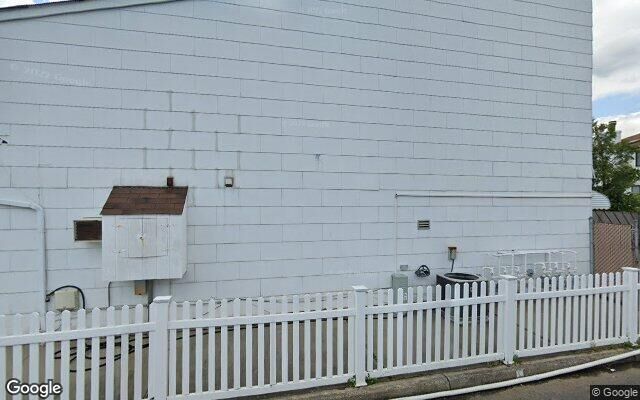75 Country Dr S, Staten Island, NY 10314