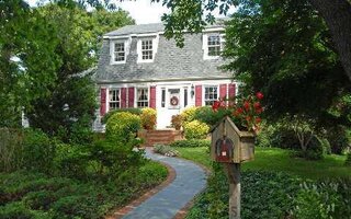 75 Elm St, Bayport, NY 11705