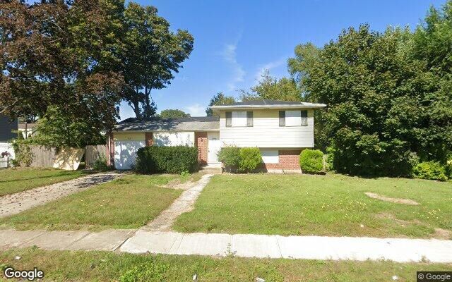 75 Erlanger Blvd, North Babylon, NY 11703
