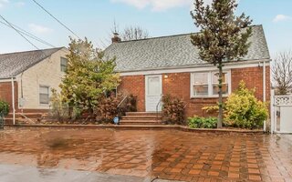 750 Meacham Ave, Elmont, NY 11003