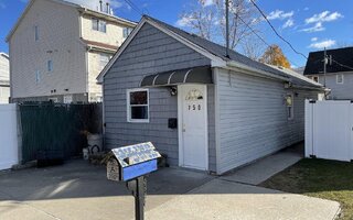 750 Patterson Ave, Staten Island, NY 10306