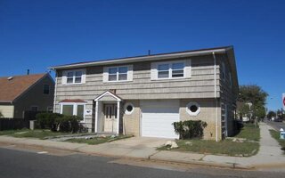 755 E Chester St, Long Beach, NY 11561