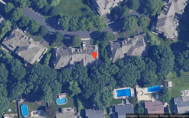 76 Deer Valley Dr #152, Nesconset, NY 11767