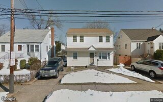 76 Graywood Rd, Port Washington, NY 11050