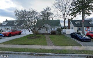 762 Park Ave, Uniondale, NY 11553