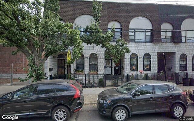 77-15 Parsons Blvd, Fresh Meadows, NY 11366