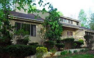 77 Gnarled Hollow Rd, East Setauket, NY 11733
