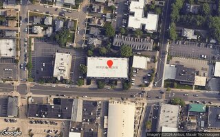77 Maple Ave #202, Rockville Centre, NY 11570