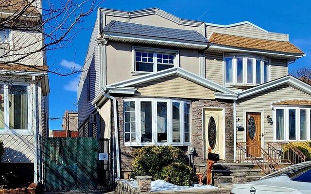 78-04 85th St, Ridgewood, NY 11385 (Porch)