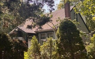 78 Bay Ave W, Hampton Bays, NY 11946