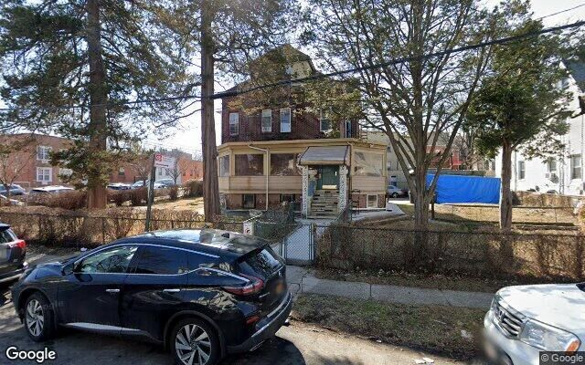 794 S Oak Dr, Bronx, NY 10467
