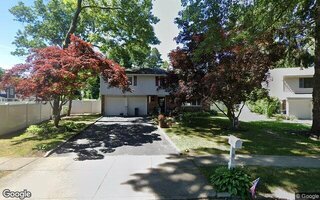 8 Cody Pl, Lake Grove, NY 11755